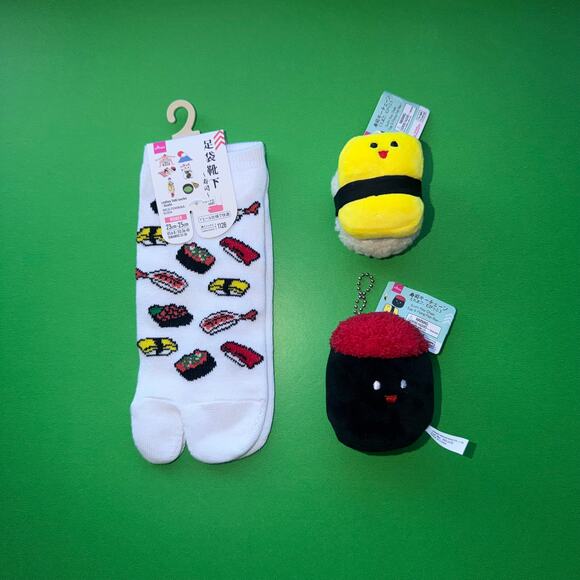 Tabi White Sushi Socks Plush Egg Tamago Tuna Roll Keychain Charm Maison Margiela - Picture 1 of 15